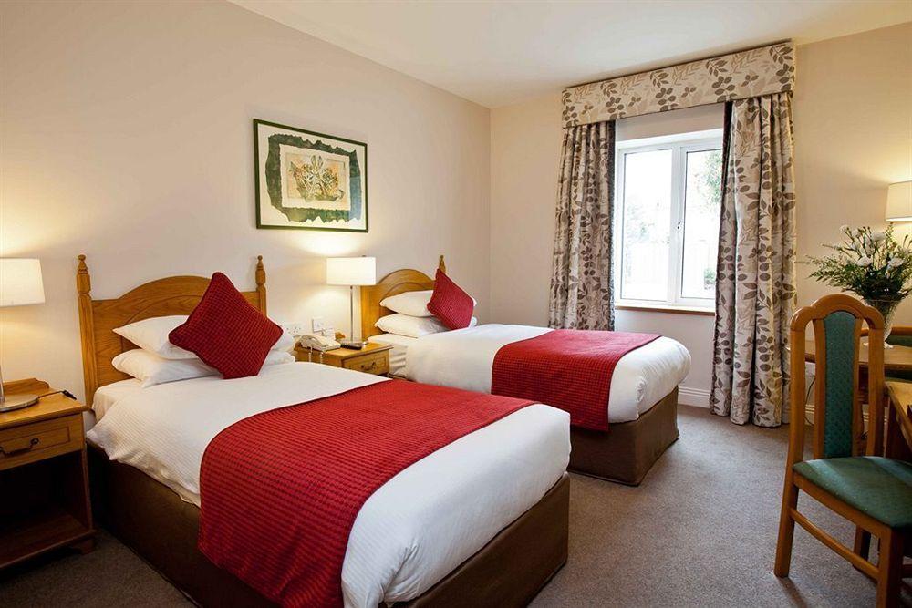 Temple Gate Hotel Ennis Exterior foto