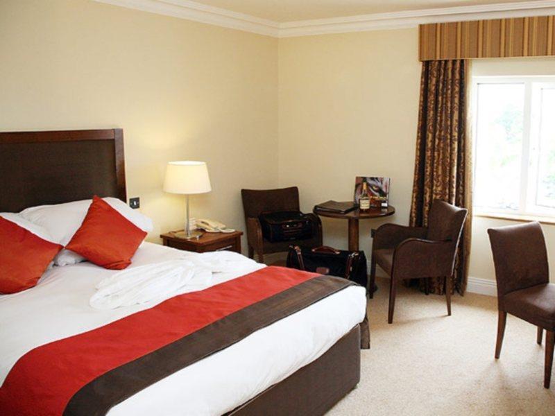 Temple Gate Hotel Ennis Exterior foto