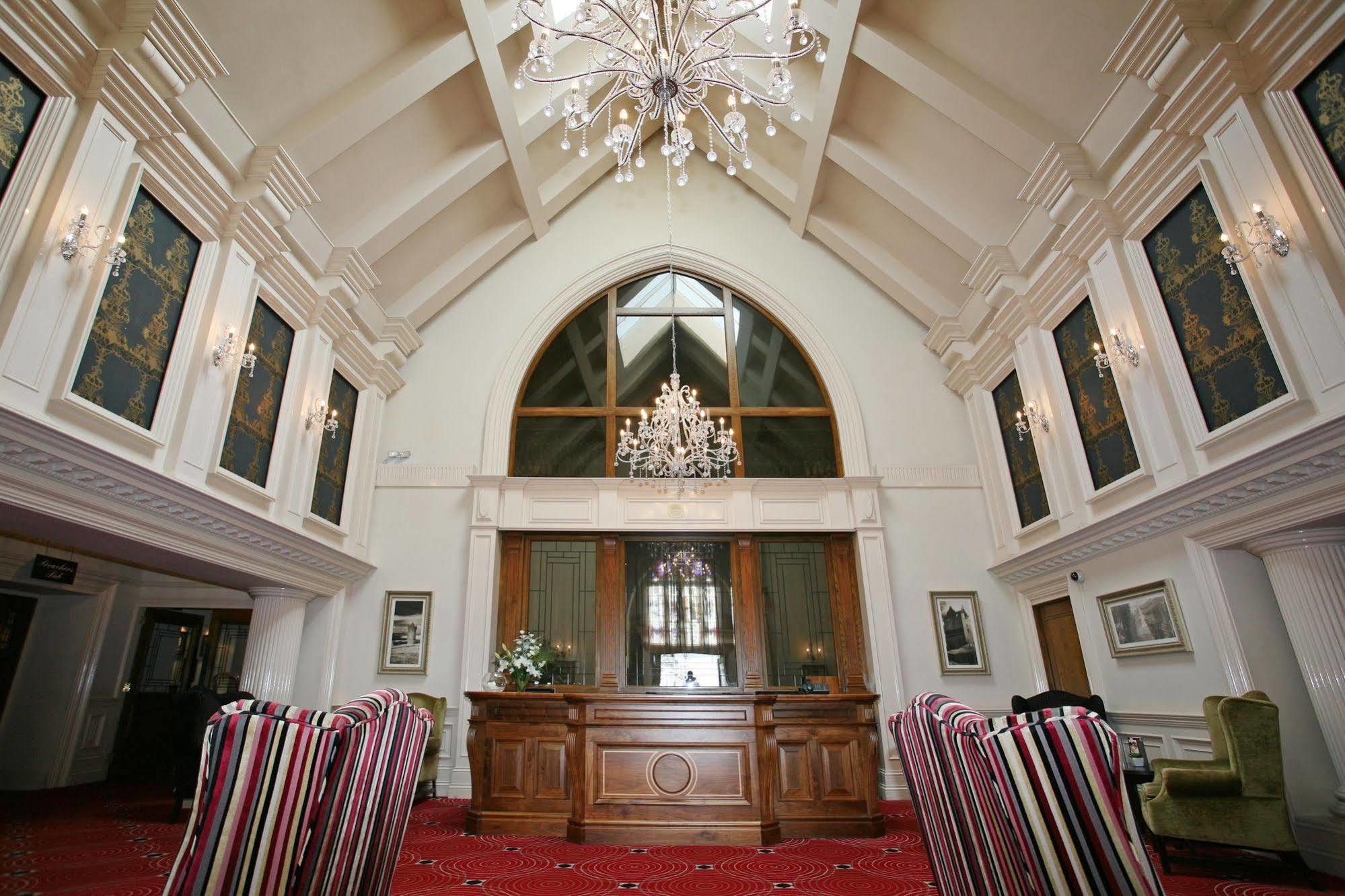 Temple Gate Hotel Ennis Exterior foto